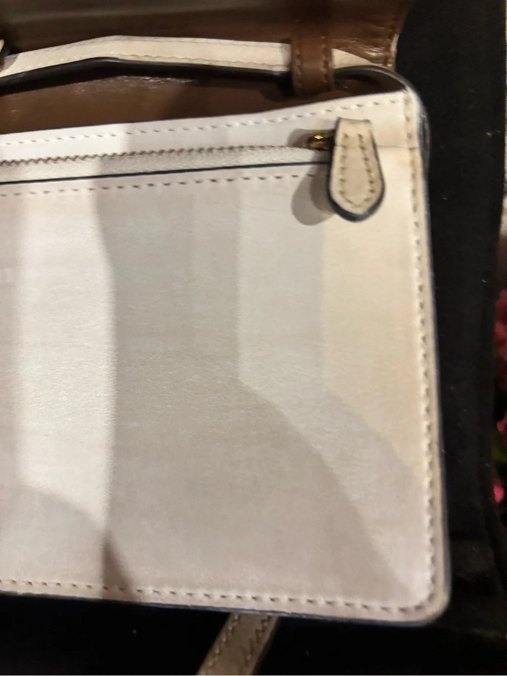 Coach Signature Canvas Crossbody in Khaki and Chalk - Picture 6 of 7